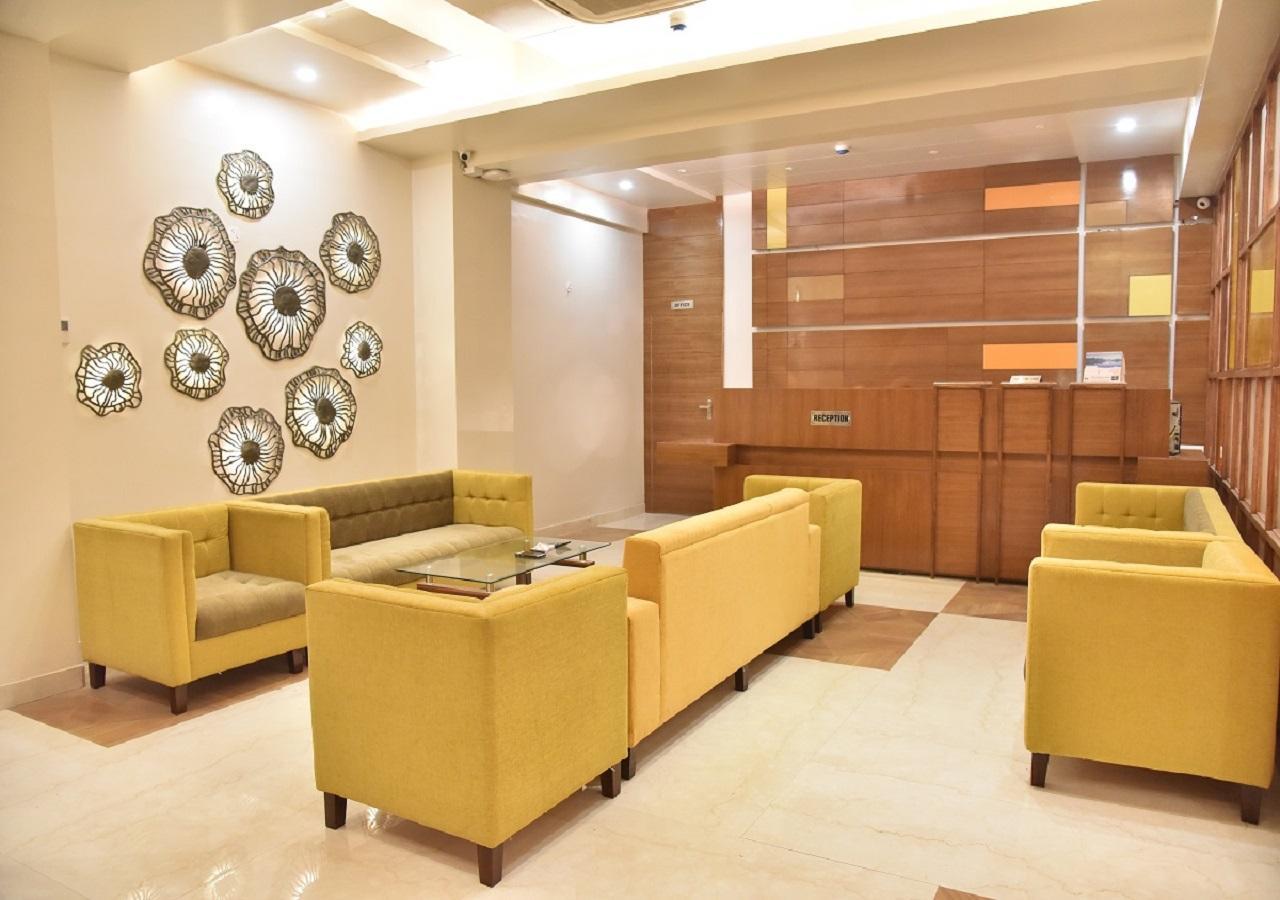 Hotel Rk Grand Βαρανάσι Εξωτερικό φωτογραφία