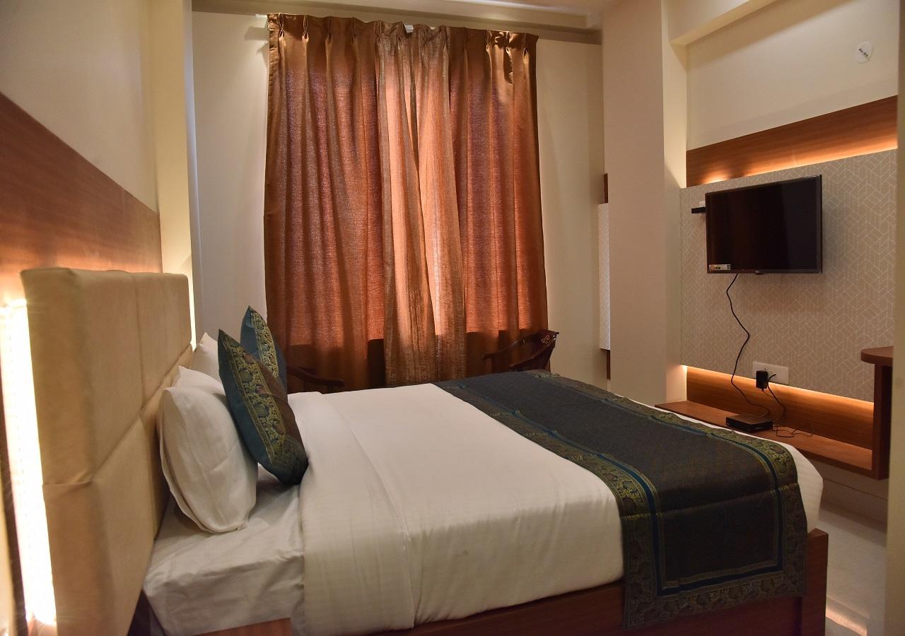 Hotel Rk Grand Βαρανάσι Εξωτερικό φωτογραφία